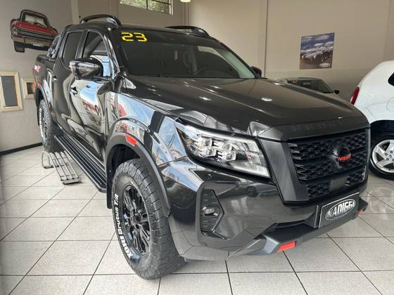 NISSAN FRONTIER 2.3 16V TURBO DIESEL PRO4X CD 4X4 AUTOMÁTICO